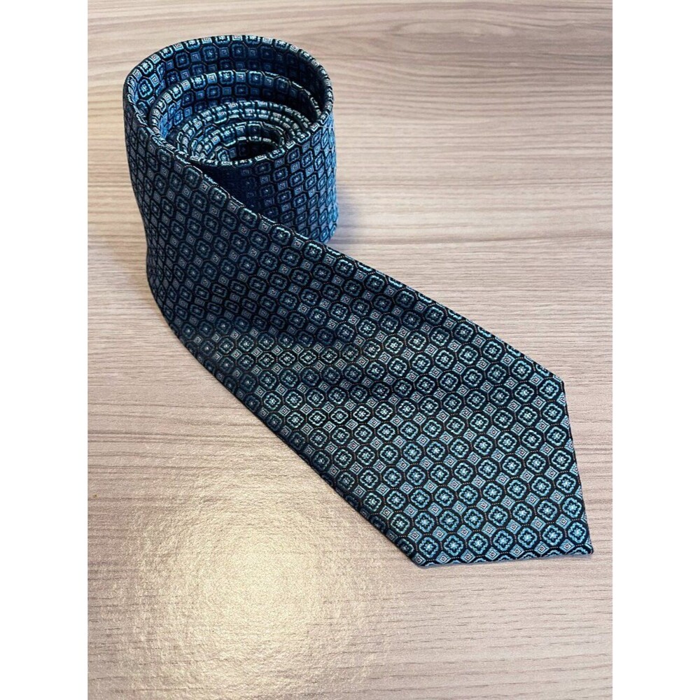Jos. A. Bank Traveler 100% Silk Geometric Blue Black Stain Resistant Men's Tie